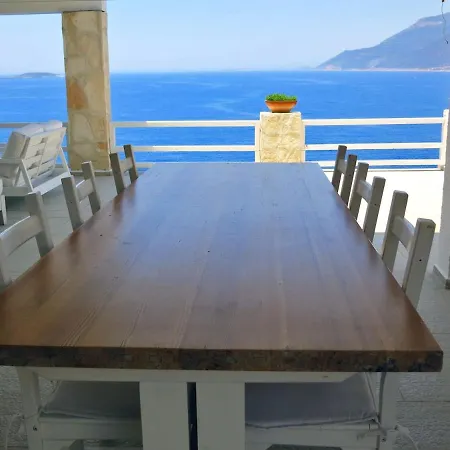 וילה Guezel Elma -breathtaking Sea View Villa, Pool & Access To Sea