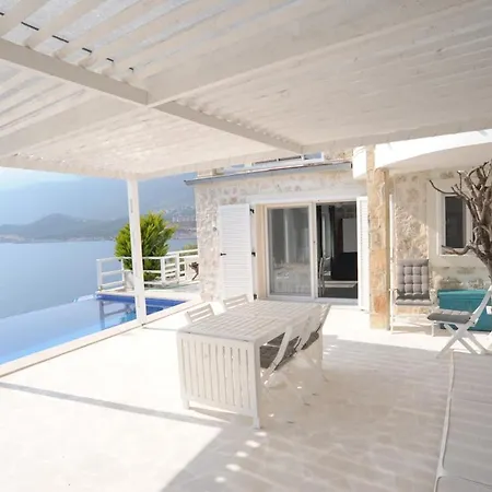 Guezel Elma -breathtaking Sea View Villa, Pool & Access To Sea וילה קס