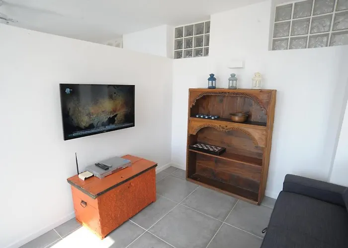 Vila Guezel Elma -breathtaking Sea View Villa, Pool & Access To Sea *