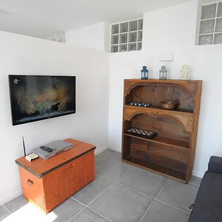别墅 Guezel Elma -breathtaking Sea View Villa, Pool & Access To Sea *