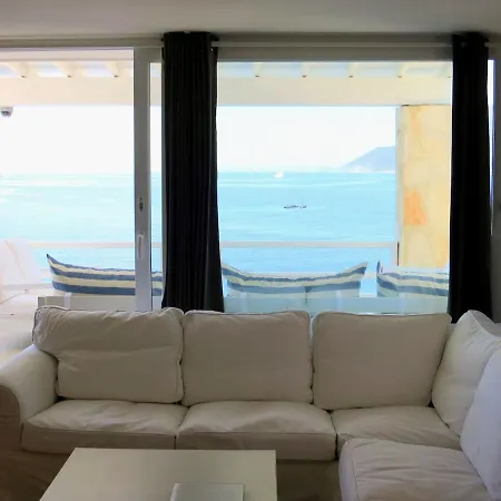 Guezel Elma -breathtaking Sea View Villa, Pool & Access To Sea 别墅 *
