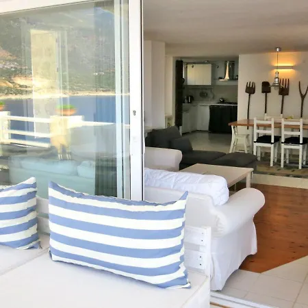 Guezel Elma -breathtaking Sea View Villa, Pool & Access To Sea *
